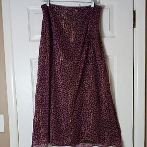 LOFT Black and Pink Skirt Gold Shimmer Detail Fairy Whimsical Boho Size 8